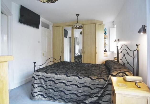bespoke wardrobes
