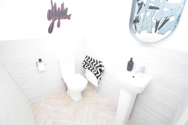 46 Harwood Close Coxhoe (3).JPG