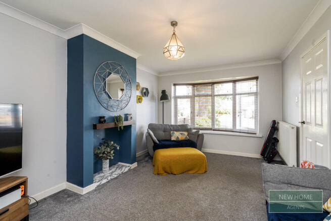 3 bed Semi-Detached for sale Image 6