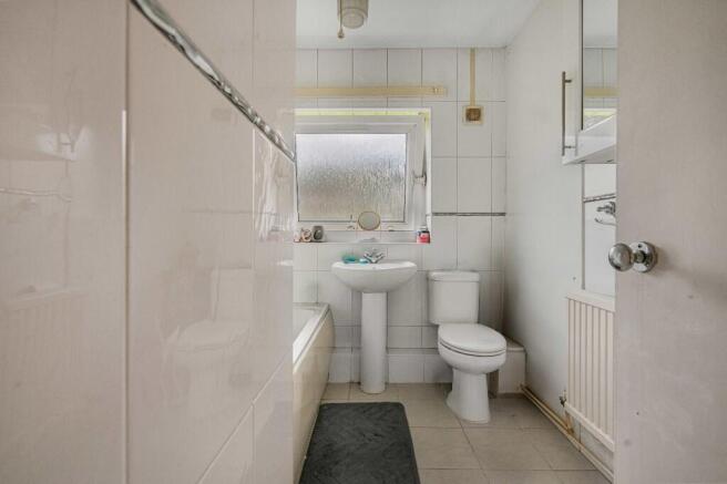 1 bed Flat for sale Image 7
