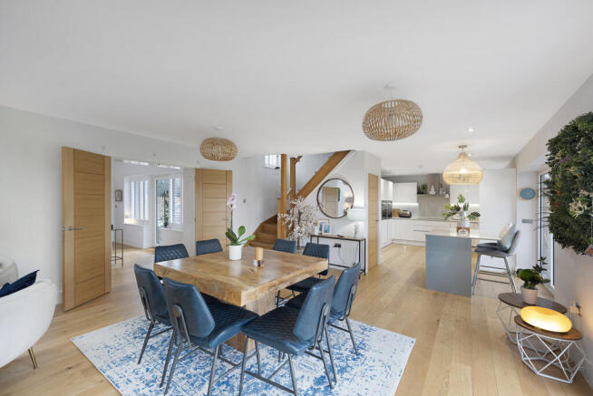 Kitchen/Dining
