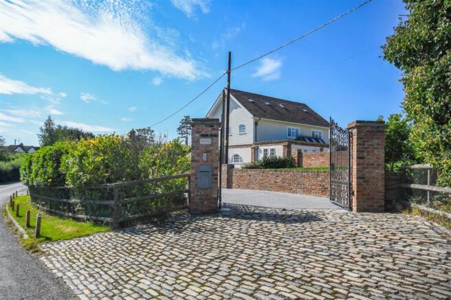 DSC_2610 copy (002).jpg