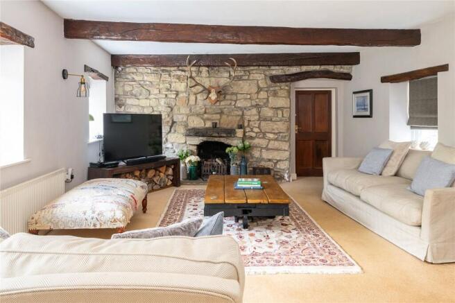 4 bed Detached for sale Image 10