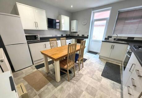 Romney Avenue, Blackpool, FY4 3AH