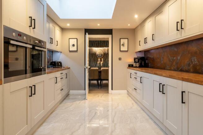 Breakfast Kitchen