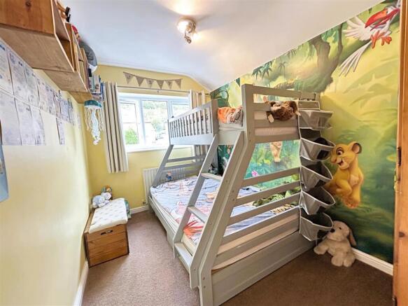 bed2.JPG