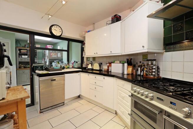 Modern kitchen