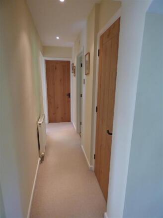 Hallway.JPG