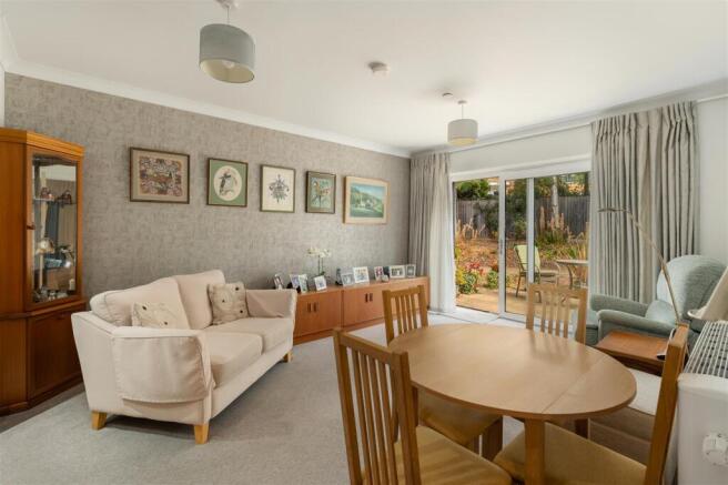 17 Park Gardens, Banbury-4.jpg