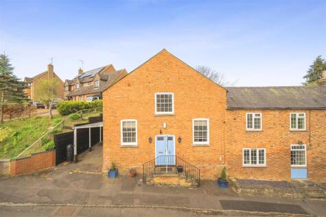 Fosters Booth Road, Pattishall, NN12