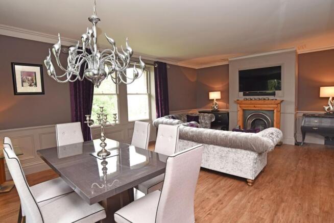 2 bed Flat to rent Image 8