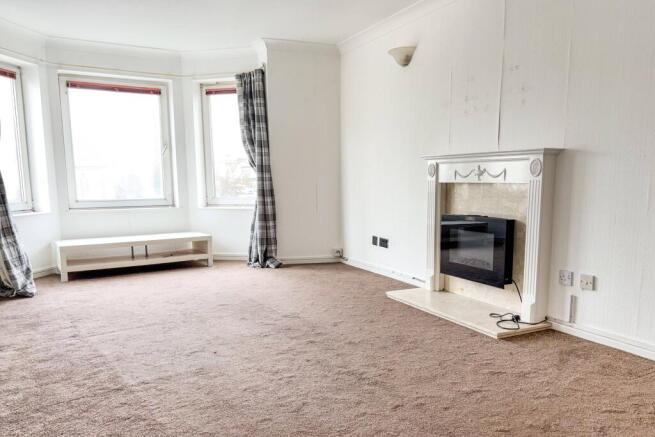 Flat 9 Grosvenor Court, 1 Rosemary Road, Clacton -On-Sea CO15 1NY