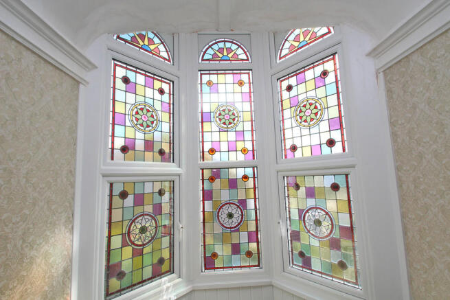Feature Window