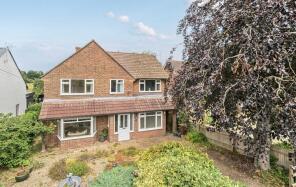 The Jays, Kiln Lane, Binfield Heath, Henley-on-thames RG9 4EJ