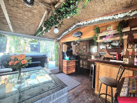 Bar/Man cave