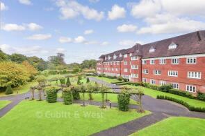 Flat 5, Elizabeth House, Elizabeth Drive, Banstead SM7 2FE