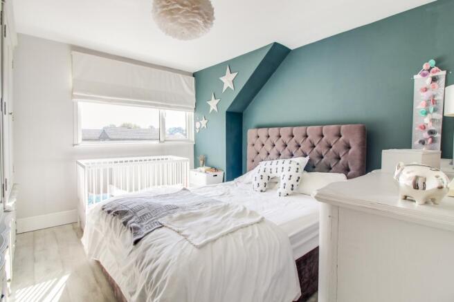Bedroom 1 (Double)
