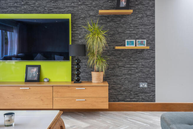 Living/Dining 3