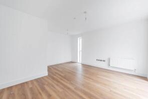 Flat 11, Pear Tree Close, Wembley HA0 1ED