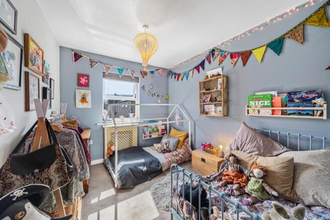 2 bed Apartment for sale Image 8