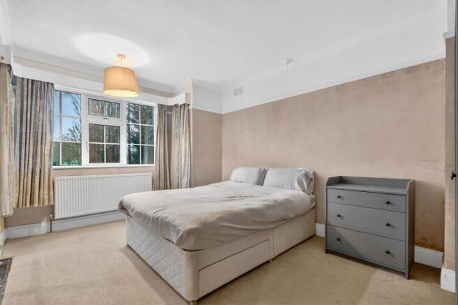 3 bed Detached for sale Image 12