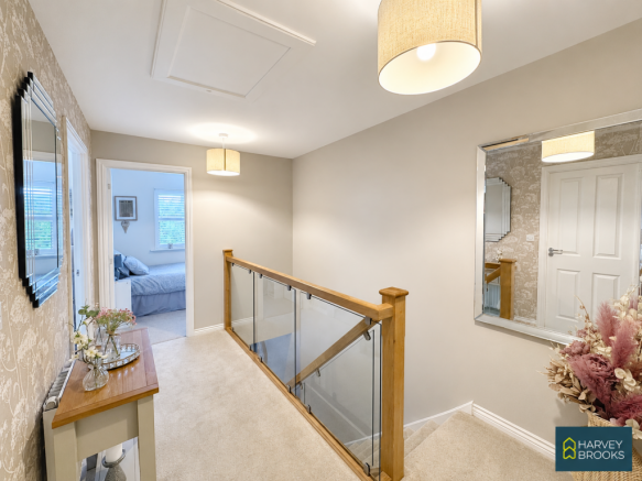 4 bed Detached for sale Image 7