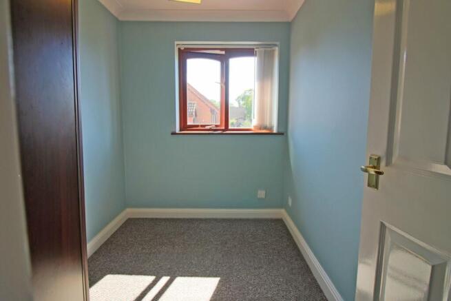 61 Brackenbury Bedro