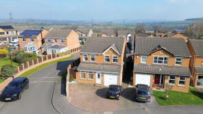 26, Broad Gates, Silkstone, Barnsley S75 4HD