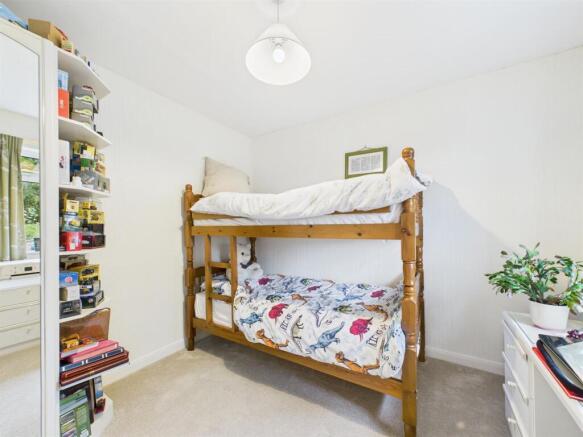 3 bed Semi-Detached for sale Image 11