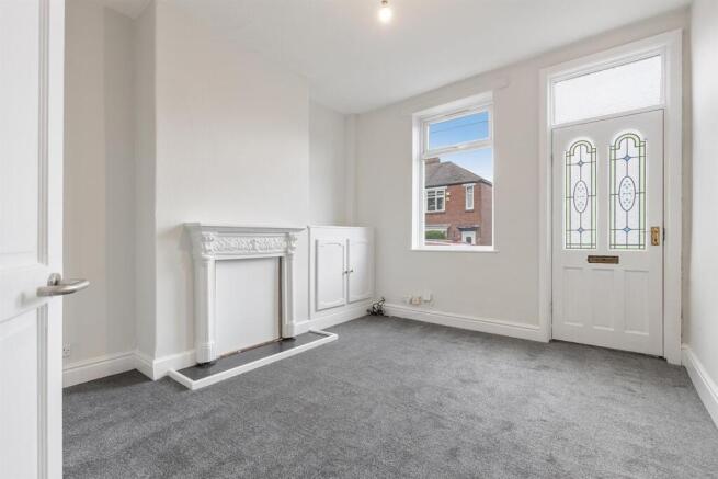 36 Harvey Clough Road, Sheffield 05_297.jpg