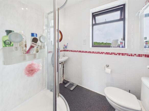 Main House Ensuite Shower Room