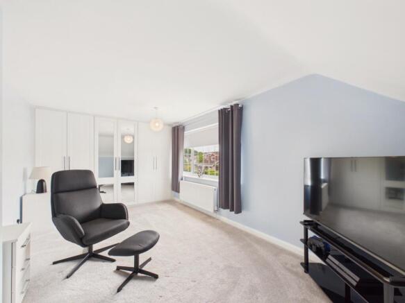 3 bed Detached for sale Image 11