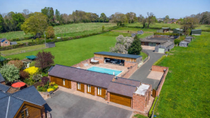 Orchard House, The Royal Oak Ph Junction Dovaston To Plasau Junction, Oswestry SY10 8DP