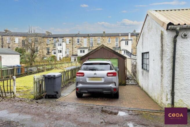 Driveway_blurred.jpg