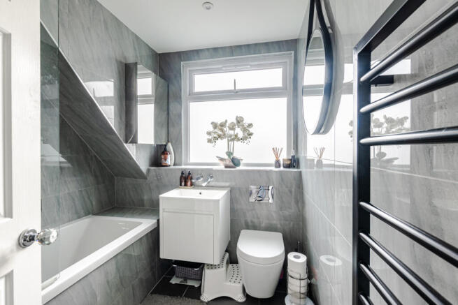 bathroom1