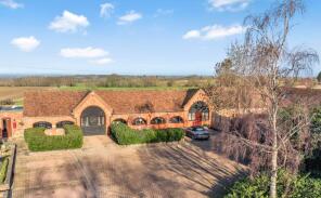 The Dovecote, Badgers Hill To Handgate Lane, Evesham WR11 4SN