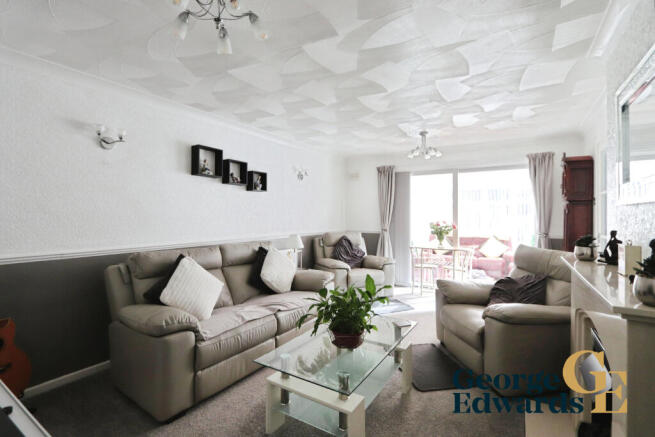 The Eyrie Burton-on-Trent DE15 0DT photo 3