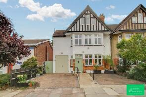 61, Holdenhurst Avenue, North Finchley, London N12 0HY
