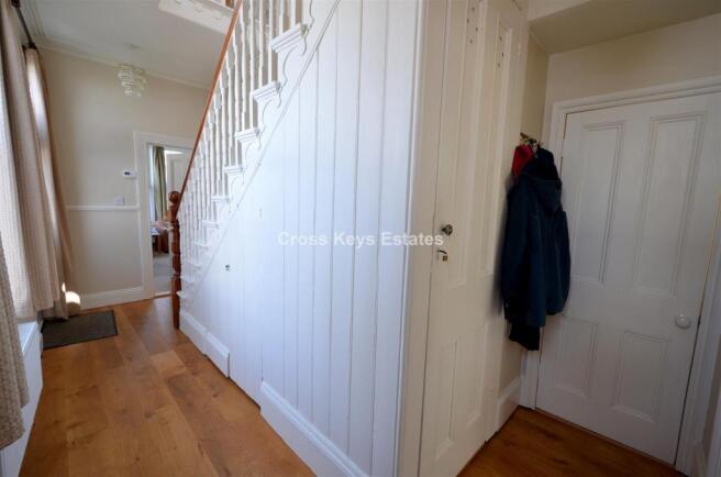Hallway B.JPG