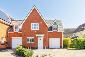 44, Willowbrook Close, Lowestoft NR33 8GL