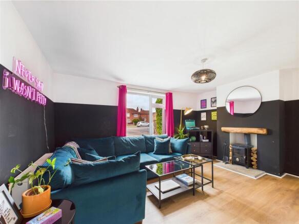 SITTING ROOM
