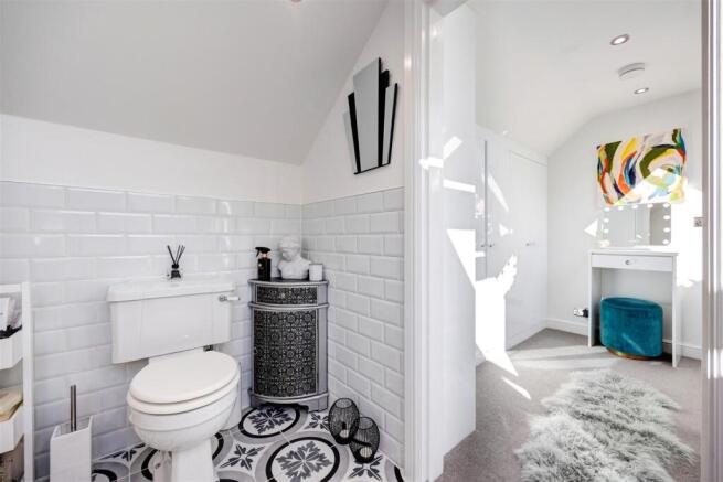 En-suite Bathroom