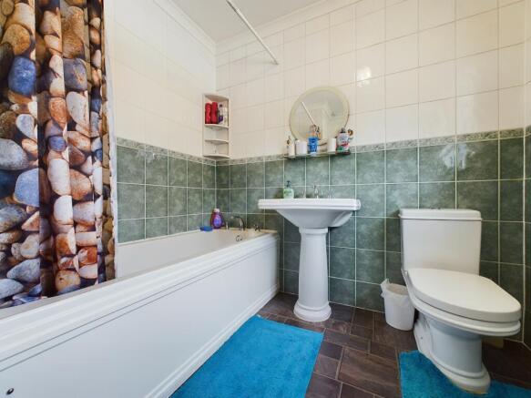 First Floor Bathroom