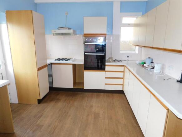 Kitchen 1
