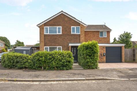 Llanaway Close, Godalming, Surrey, GU7