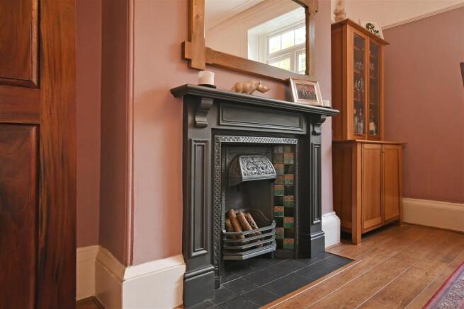 5 bed End of Terrace for sale Image 12