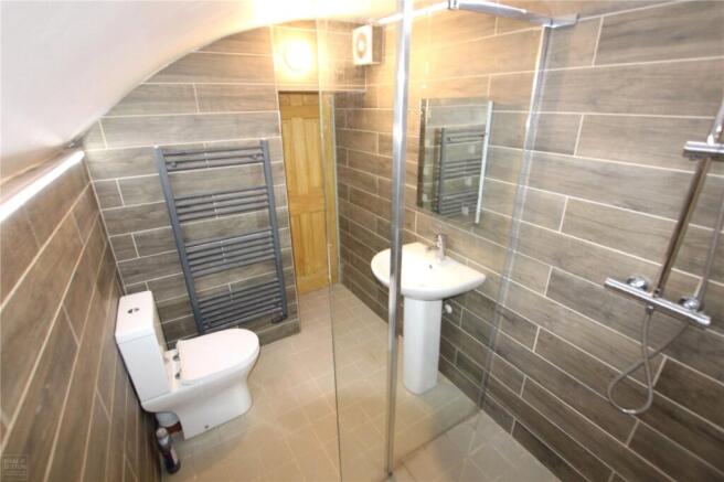 2 bed Terraced for sale Image 8