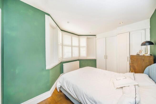 Ferndale Road, Clapham photo 4