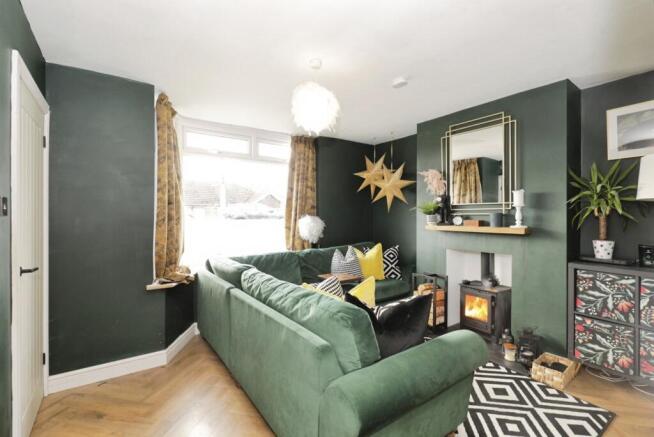 3 bed Semi-Detached for sale Image 12