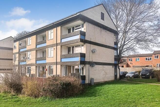 2 Icknield House, River Way, Andover SP10 5HB